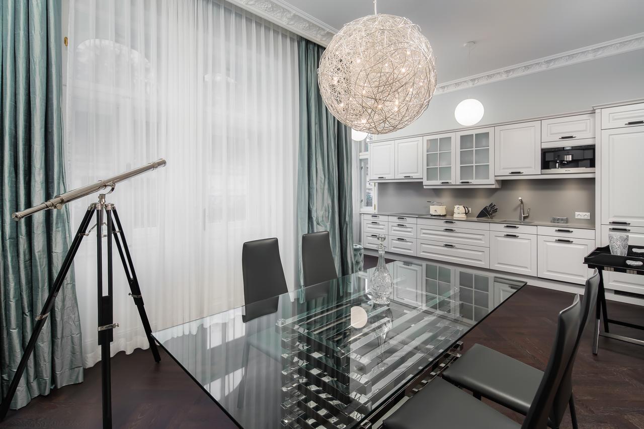 Rubin Luxury Apartments (Adults Only) Karlsbad Exteriör bild